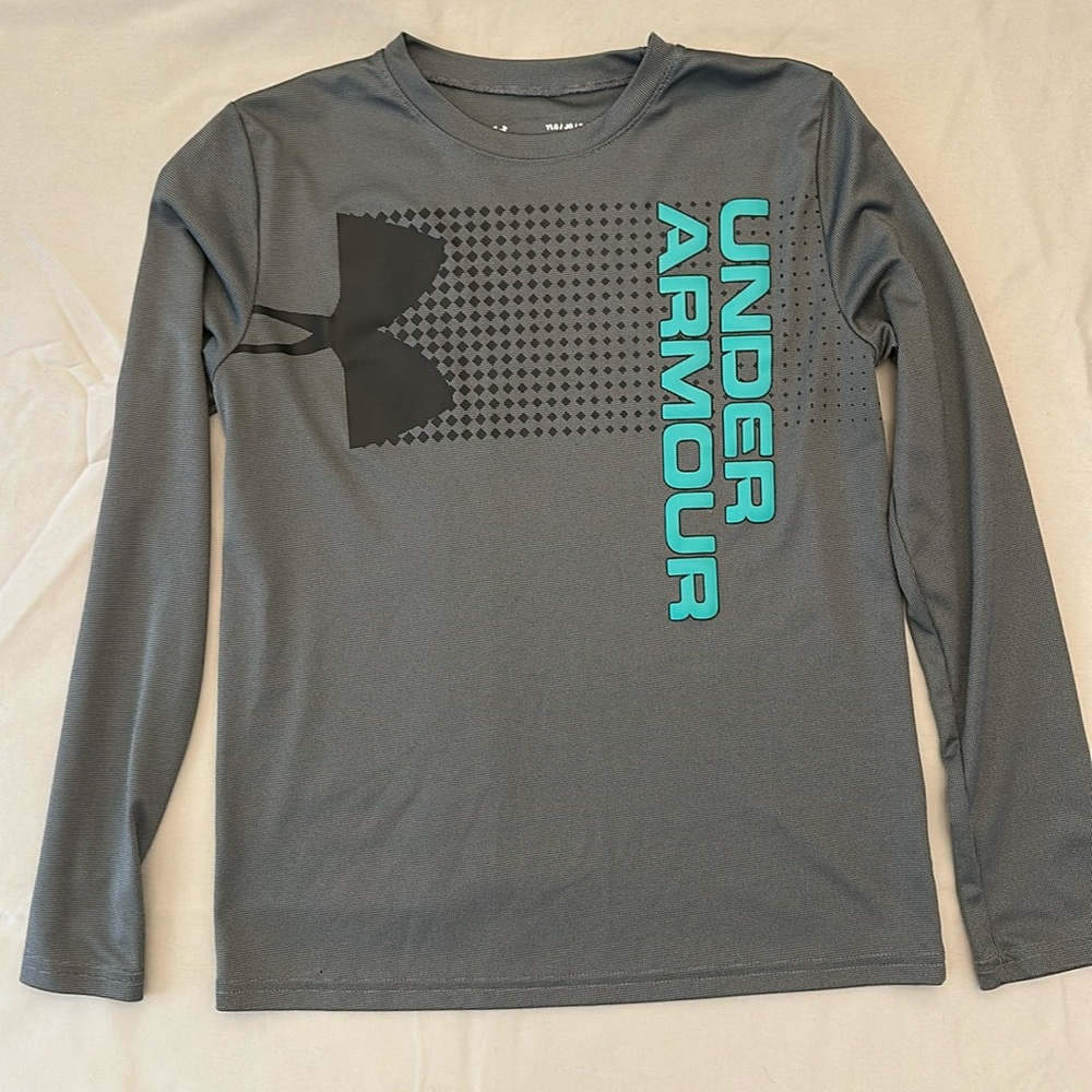 Youth Large Under Armour Shirt